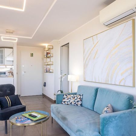 Penthouse With A Panoramic Rooftop In Trastevere With Seasonally Jacuzzi Rome Bagian luar foto